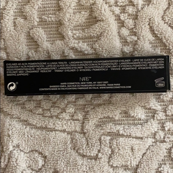 NARS eyeliner - Picture 3 of 9